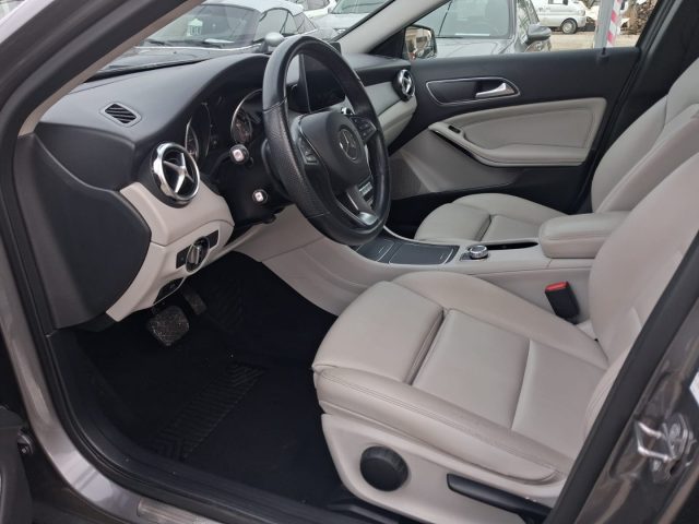 MERCEDES-BENZ GLA 200 usata, con Controllo trazione