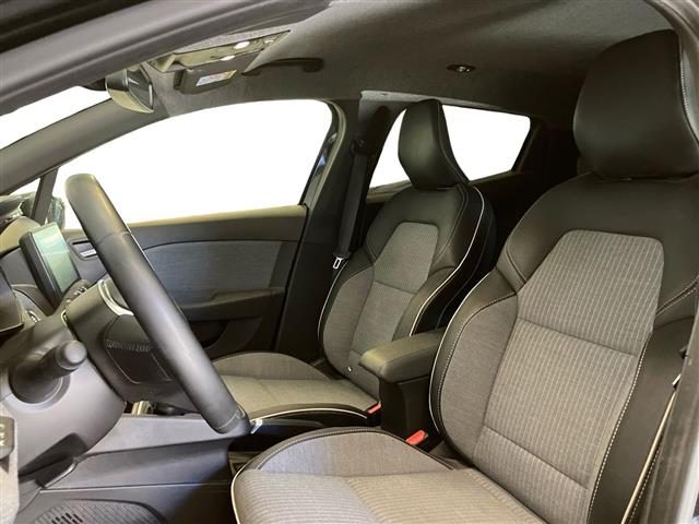 RENAULT Clio usata 9