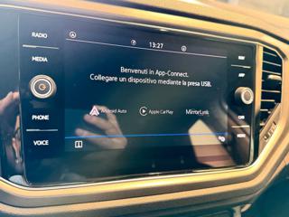 VOLKSWAGEN T-Roc usata, con MP3
