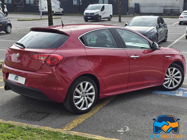 ALFA ROMEO Giulietta usata, con Autoradio