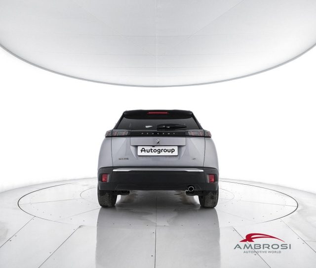 PEUGEOT 2008 usata 5