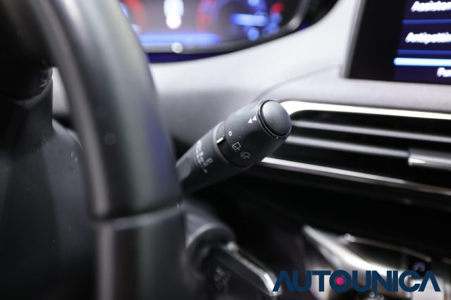 PEUGEOT 3008 usata, con Bracciolo