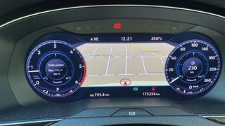 VOLKSWAGEN Passat Variant usata, con Climatizzatore