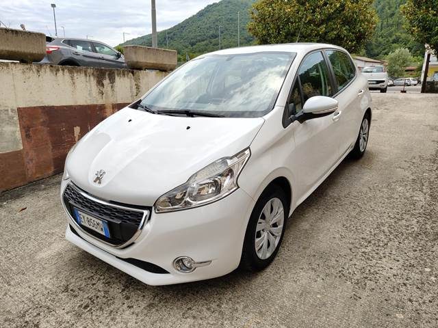 PEUGEOT 208 usata, con ABS