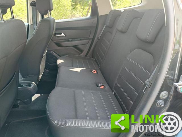 DACIA Duster usata, con Touch screen