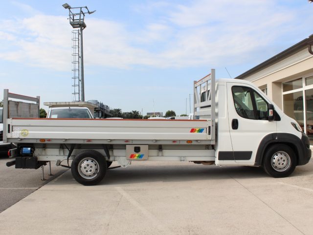 PEUGEOT Boxer usata, con Climatizzatore