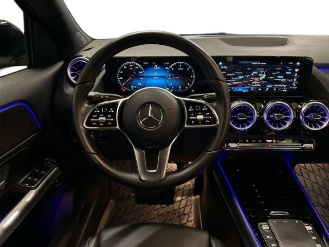 MERCEDES-BENZ GLA 200 usata, con Cronologia tagliandi