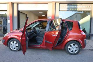 RENAULT Scenic usata 43