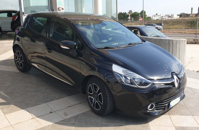 RENAULT Clio usata, con Airbag laterali