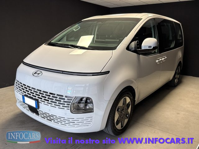 HYUNDAI Staria usata, con Airbag laterali