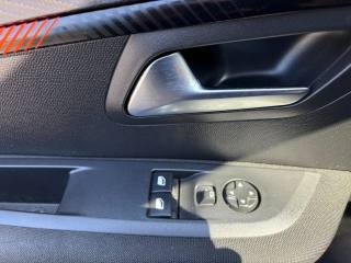 PEUGEOT 208 usata, con Bracciolo