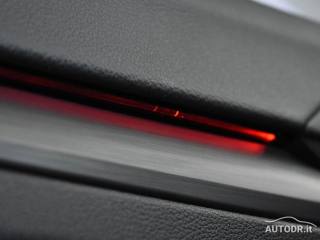 VOLKSWAGEN Golf usata, con Airbag testa