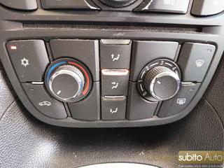 OPEL Meriva usata, con Sedile posteriore sdoppiato