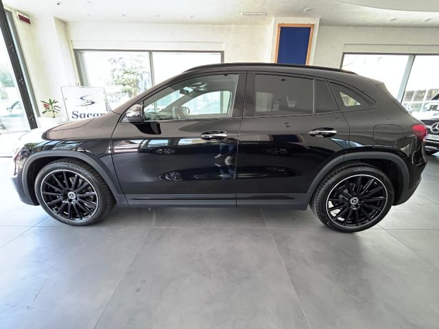 MERCEDES-BENZ GLA 200 usata, con Cerchi in lega