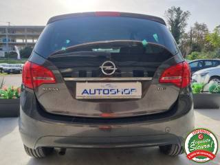 OPEL Meriva usata, con Autoradio