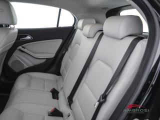 MERCEDES-BENZ GLA 180 usata 9