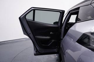 PEUGEOT 2008 usata, con Autoradio digitale