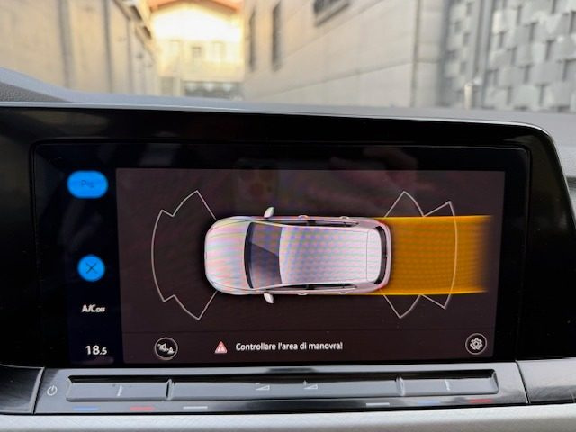 VOLKSWAGEN Golf usata, con Climatizzatore