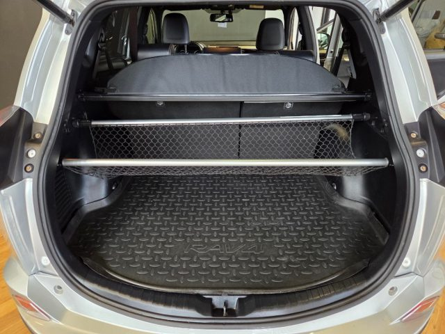 TOYOTA RAV 4 MY23 usata, con Chiusura centralizzata