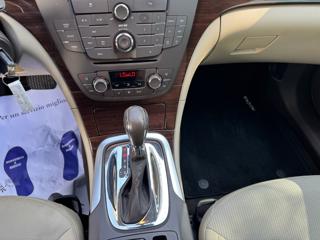 OPEL Insignia usata, con Controllo automatico clima