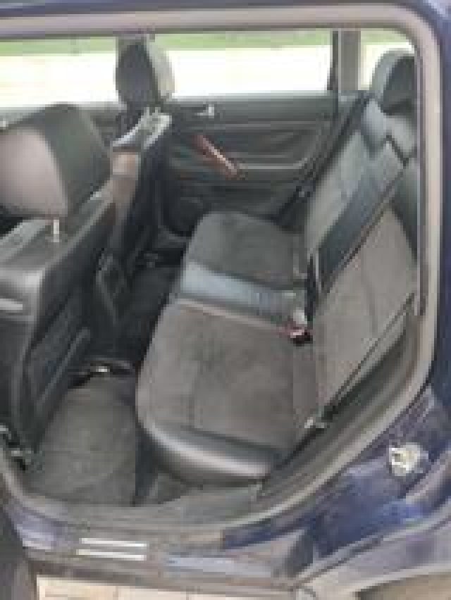 VOLKSWAGEN Passat usata, con Antifurto