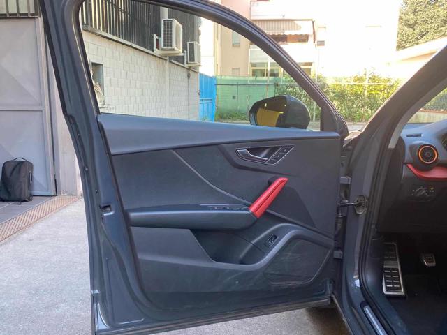 AUDI Q2 usata 11
