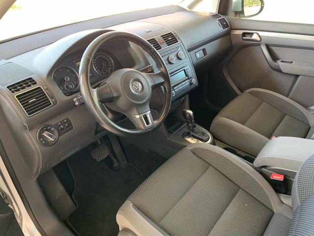 VOLKSWAGEN Touran usata, con Cerchi in lega