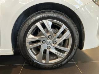 PEUGEOT 208 usata 5