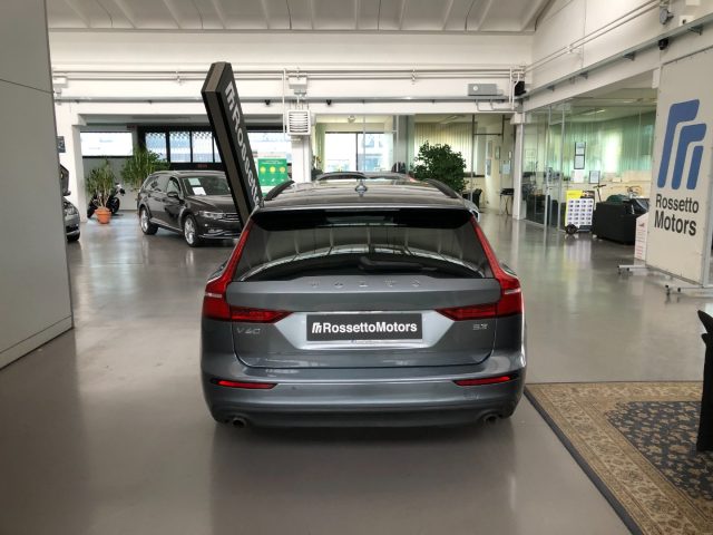 VOLVO V60 usata, con Alzacristalli elettrici