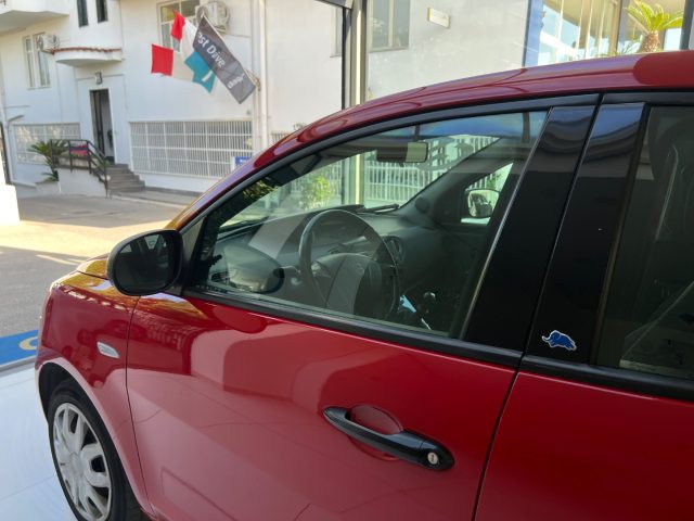 LANCIA Ypsilon usata, con Airbag testa