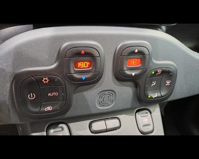 FIAT New Panda usata, con Sedile posteriore sdoppiato