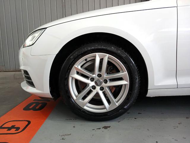 AUDI A4 usata, con Sedile posteriore sdoppiato
