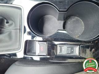 PEUGEOT 208 usata, con Controllo automatico clima