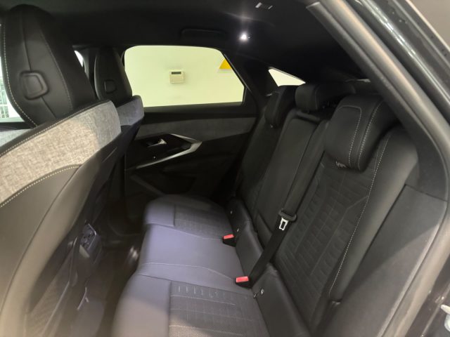 PEUGEOT 3008 usata, con Sistema di navigazione