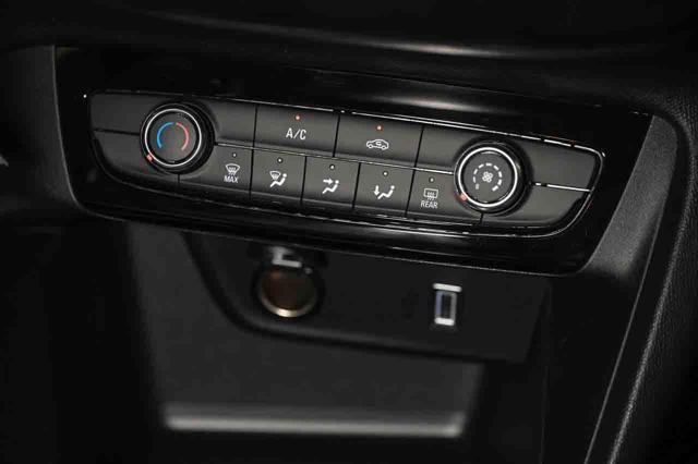 OPEL Corsa usata, con Sedile posteriore sdoppiato