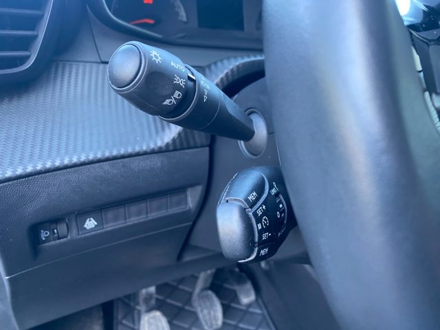 PEUGEOT 2008 usata, con ESP