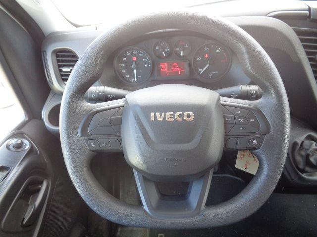 IVECO Daily usata 8
