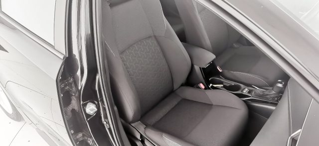 TOYOTA Corolla usata, con Limitatore di velocità