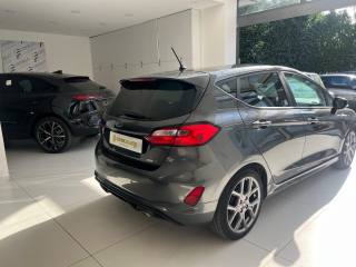 FORD Fiesta usata, con Lettore CD