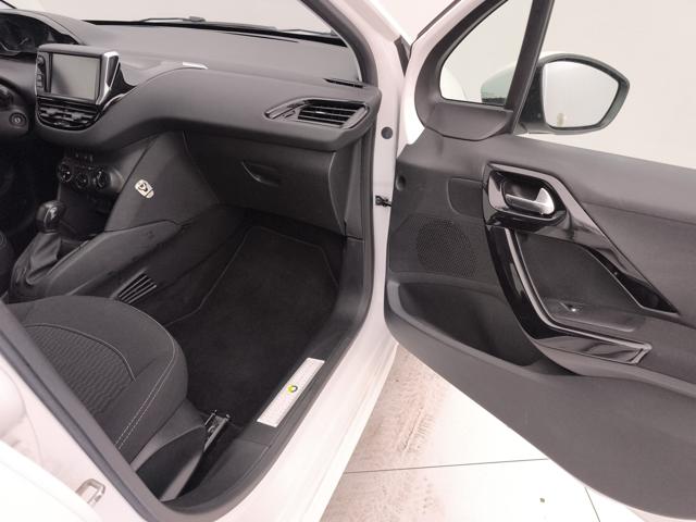 PEUGEOT 208 usata 29