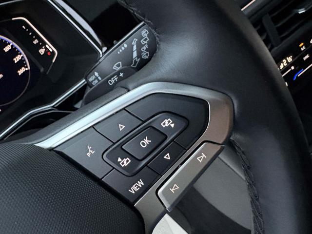 VOLKSWAGEN Taigo usata, con Luci diurne LED