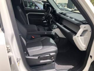 LAND ROVER Defender usata, con Volante multifunzione