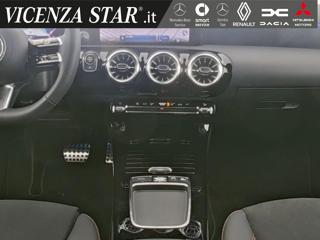 MERCEDES-BENZ A 250 usata, con Controllo automatico clima