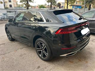 AUDI Q8 usata, con Autoradio