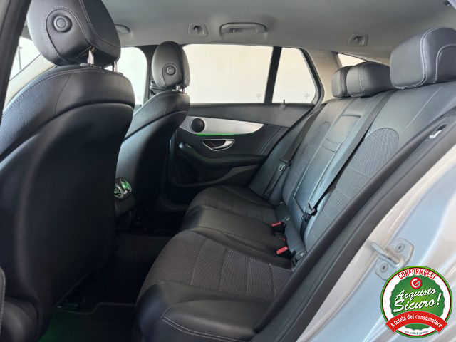 MERCEDES-BENZ C 220 usata, con Cerchi in lega