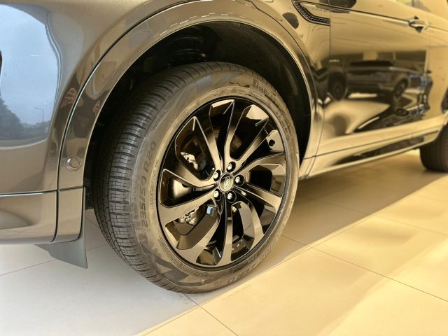 LAND ROVER Discovery Sport usata, con Controllo trazione