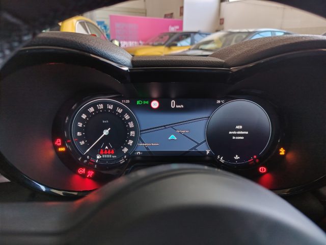 ALFA ROMEO Tonale usata, con Autoradio digitale