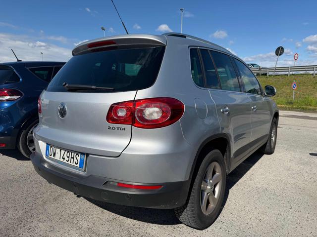 VOLKSWAGEN Tiguan usata, con Airbag laterali