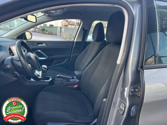 PEUGEOT 308 usata, con Alzacristalli elettrici