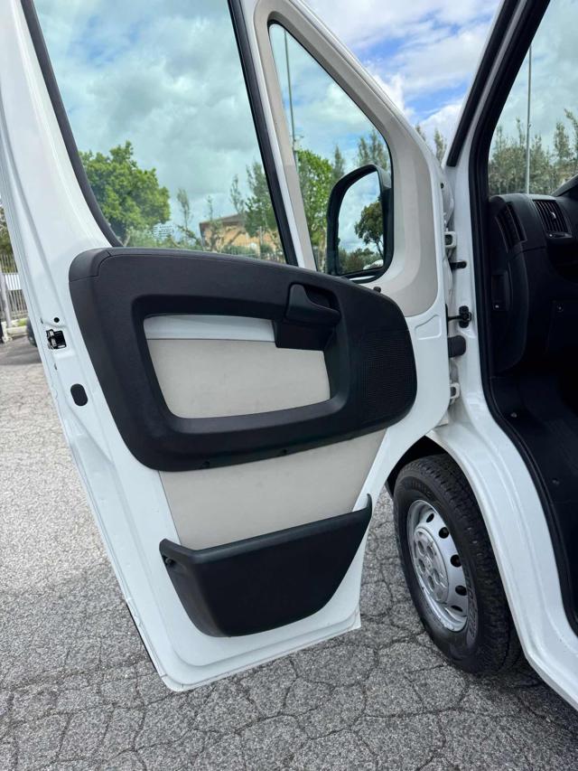 PEUGEOT Boxer usata 14